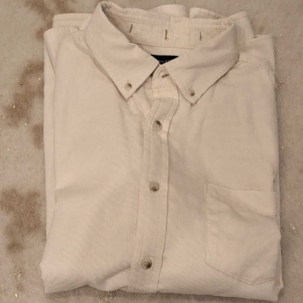 Bananna Republic Ribbed Classic White Men's Shirt. Never Worn